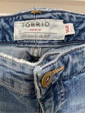 Torrid Denim Women's Blue Jeans - Classic Stretch Fit Plus Size